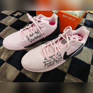 Nike Kyrie Flytrap lI Kids Big Kids 5Y